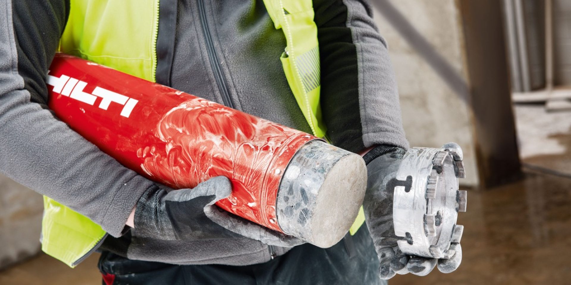 Unkompliziertes Entfernen des Bohrkerns mit Hilti X-Change 