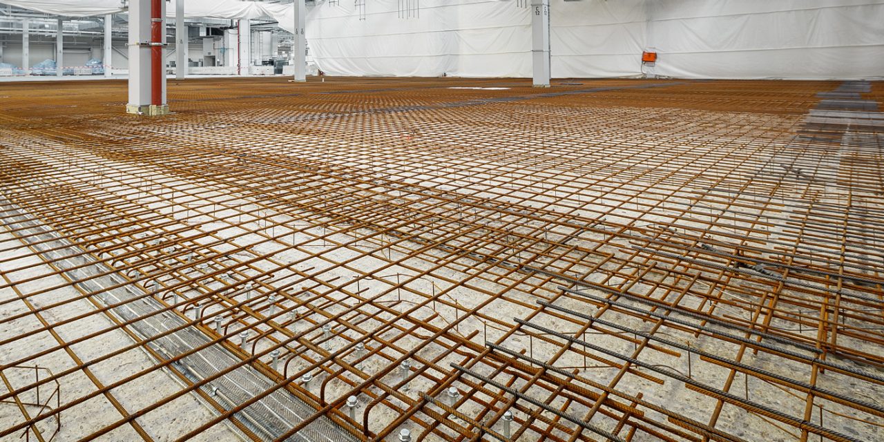 Beton auf Beton Verbindung - auf der Abbildung sieht man großflächig verlegte Stahlmatten