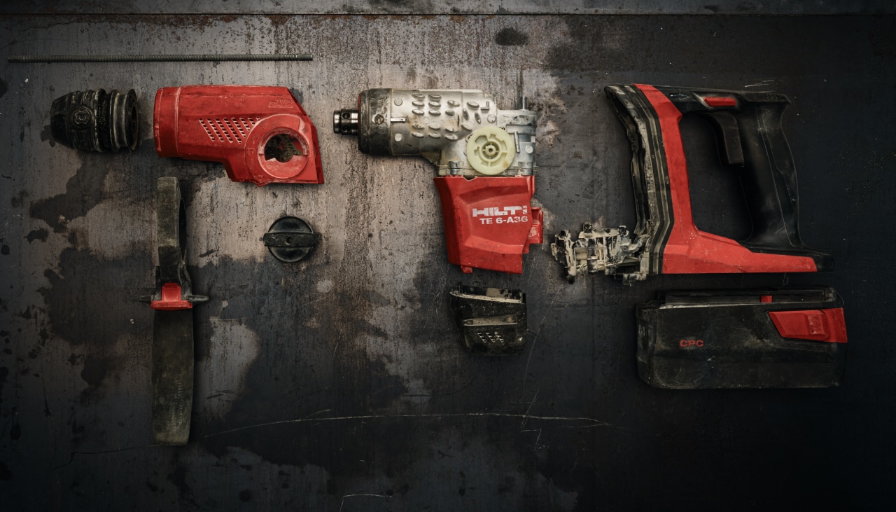 Hilti Gerät in Einzelteilen