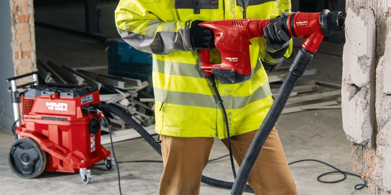 Staubfreies Arbeiten mit Meißelhammer TE 500