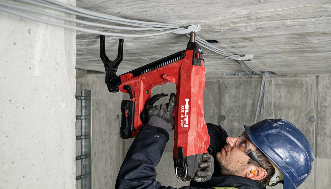 Kabelbefestigung Elektrotechnik; Nuron BX4-IF-22 Akku-Bolzensetzgerät für Beton