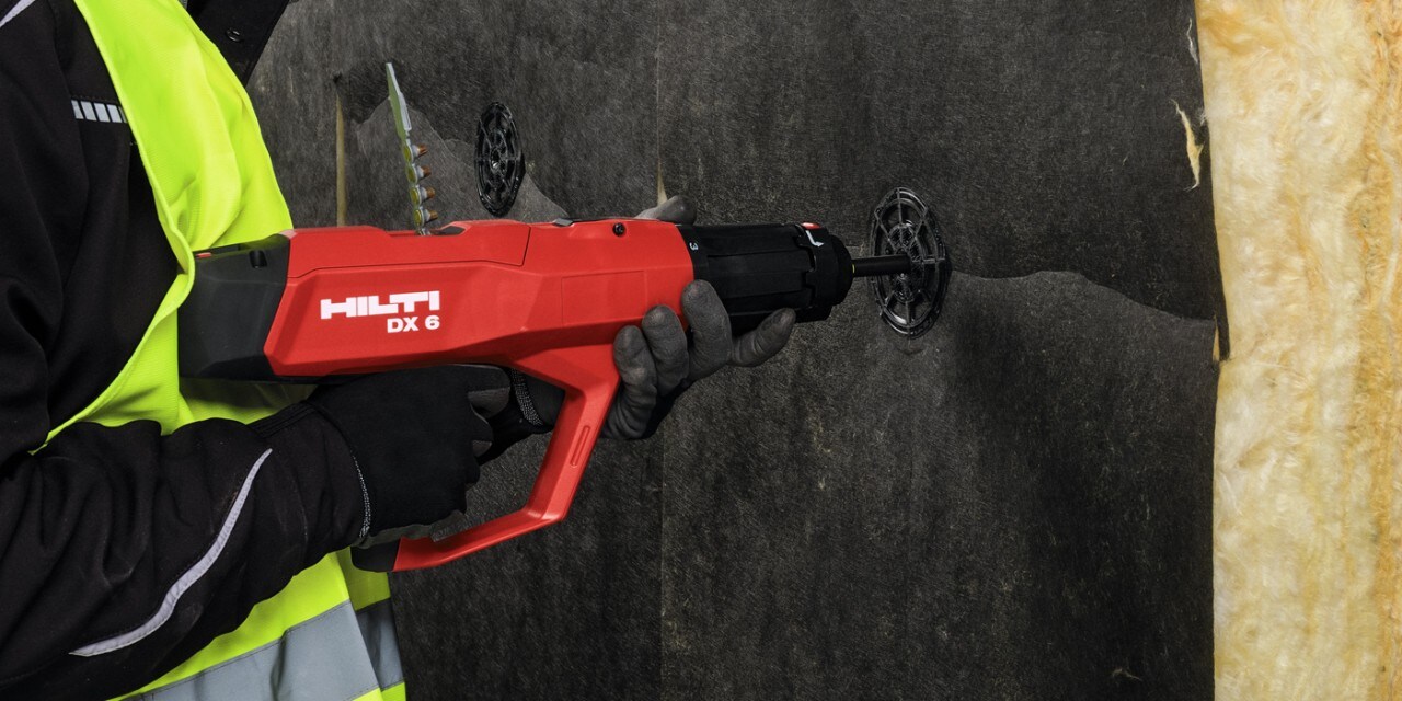 Dämmstoffbefestigung mit Hilti Bolzensetzgerät DX 6-IE