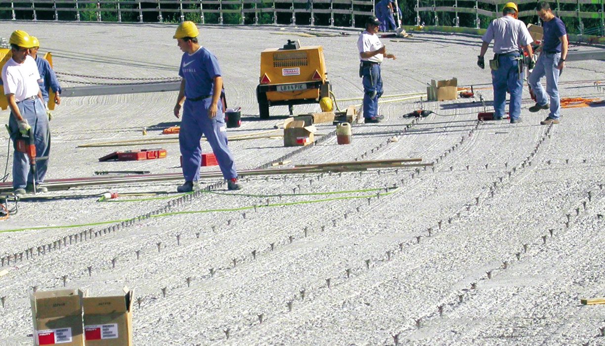 Brücke auf Beton verbinden