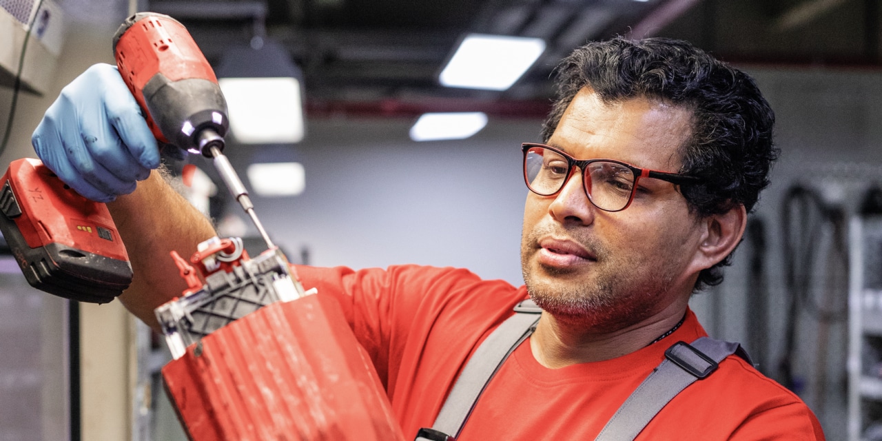 Ikon mit wachsendem Diagramm und rotem Pfeil nach oben