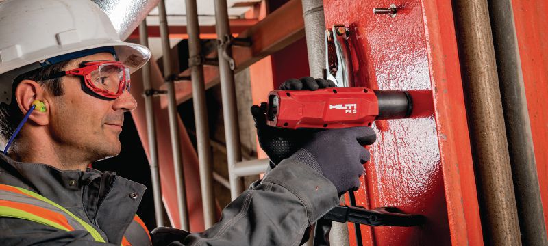 Bild 5 von 8: FX 3-A Bolzenschweißgerät Kompakte und leicht tragbare Basisstation für das Schmelzschweißen von F-BT-Gewindebolzen auf Stahl Anwendungen 1