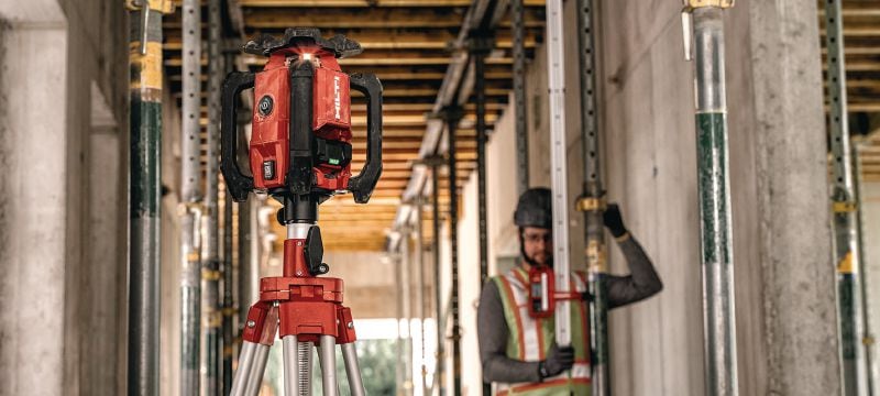 PR 40-22 Rotationslaser für Oberflächen mit Einfachneigung Robuster Rotationslaser für Nivellieraufgaben mit automatischen Funktionen zum Nivellieren, Ausrichten, Fluchten sowie Einrichten und Abstecken von Winkeln im Außenbereich (Nuron Akku-Plattform) Anwendungen 1