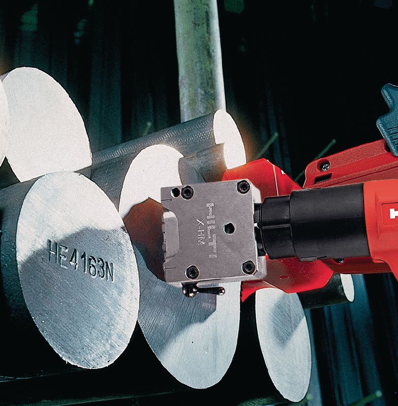 X-MC 8 Stahl-Stempelköpfe Deutlich ausgeprägte, breite Sonderzeichen zum Aufprägen von Kennzeichnungen auf Metall Anwendungen 1