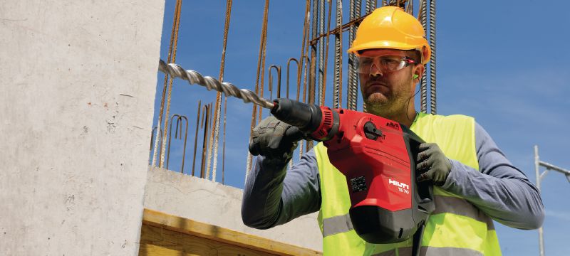 Bohrhammer TE 70-AVR Sehr leistungsstarker SDS Max Bohrhammer (TE-Y) für schwere Bohr- und Meißelarbeiten in Beton, mit Aktiver Vibrationsreduktion (AVR) Anwendungen 1