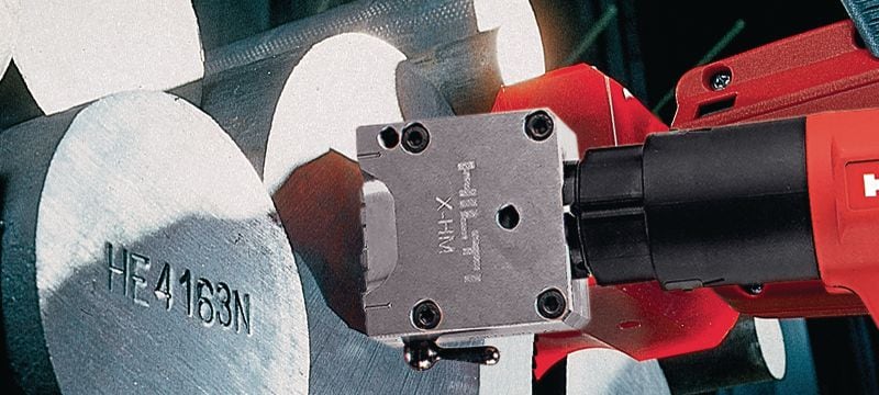 DX 462 HM Metall-Stanzwerkzeug Vollautomatisches Bolzensetzgerät mit hoher Produktivität zum Kennzeichnen auf kalten und heißen Metalloberflächen Anwendungen 1
