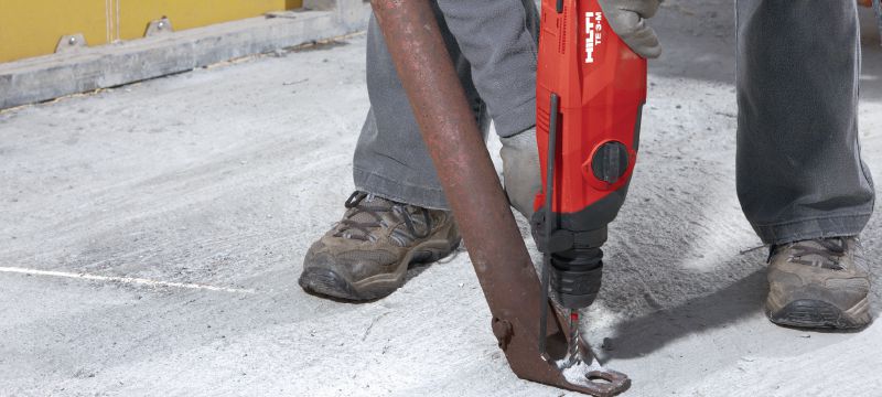 Bohrhammer TE 3-M Leistungsstarker SDS Plus (TE-C) Bohrhammer mit drei Funktionen, Pistolengriff und Feinmeißel für verschiedene Anwendungen Anwendungen 1