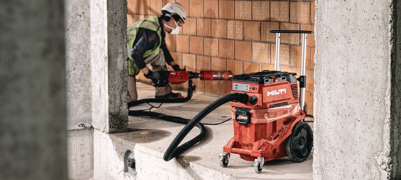 VC 40M-X Baustaubsauger der M-Klasse Leistungsstarker Baustaubsauger mit großem Auffangbehälter und Schiebegriff für den Einsatz mit Elektrowerkzeugen und für die Reinigung von Baustellen (nass und trocken), Tank 30 l Anwendungen 1