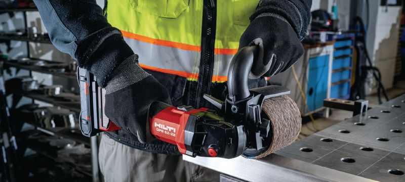 Bild 5 von 7: Akku-Satinierer GPB 6X-22 Akku-Satinierer mit variabler Drehzahl sowie verbesserter Leistung und Akkulaufzeit zum Schleifen und Nachbearbeiten von Metall (kabellose Nuron-Geräteplattform) Anwendungen 1