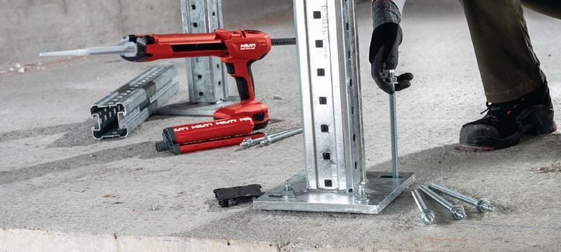 HAS-U 5.8 Gewindestange / Ankerstange Ankerstange zur Verwendung mit Injektions- und Verbunddübeln (5.8 Kohlenstoffstahl) Anwendungen 1
