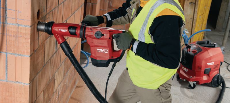 Bild 6 von 7: Bohrhammer TE 50-AVR Unser kompaktester SDS Max (TE-Y) Bohrhammer für mehr Komfort und Kontrolle beim Bohren und Meißeln in Beton, Stein und Mauerwerk Anwendungen 1