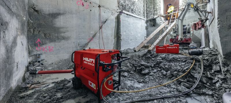 DSW 1510-CA Seilsäge Elektro-Seilsäge (15 kW) für einfachere Handhabung bei schweren Schneidarbeiten mit automatischer Seilspannung, automatischer Schnittsteuerung und Funkfernbedienung Anwendungen 1