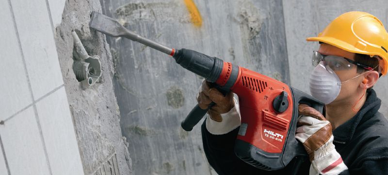 Bild 2 von 3: TE-Y SC Spatmeißel Äußerst robuste SDS Max (TE-Y) Spatmeißel zum Abtragen von Schweißspritzern, ausgetretenem Schalungsbeton und anderen Rückständen Anwendungen 1