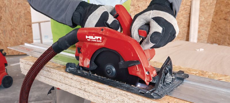Bild 4 von 5: Universal-Kreissägeblatt für Holz (CPC) Leistungsstarkes Kreissägeblatt für Holz mit Hartmetallzähnen für schnellere Schnitte, eine längere Lebensdauer sowie maximale Produktivität bei der Arbeit mit Akku-Geräten Anwendungen 1