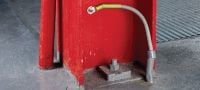 Gewindeschraubbolzen S-BT ER HC Gewindeschraubbolzen (Edelstahl, metrisches Gewinde) für elektrische Verbindungen in Stahl in stark korrosiven Umgebungen, empfohlener maximaler Querschnitt des verbundenen Kabels 120 mm² Anwendungen 8