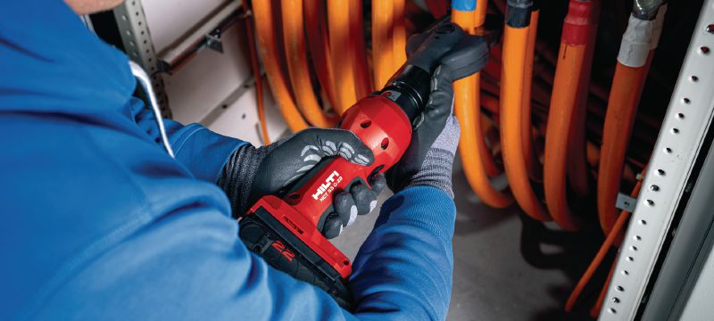 Akku-Kabelschneider NCT 53 C-22 für Kupfer und Aluminium Akku-Inline-Kabelschneider für Kupfer- und Aluminiumkabel bis 2 │ 50 mm (kabellose Nuron-Geräteplattform) Anwendungen 1