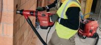 Gehen Sie zu Folie 6 von 7: Bohrhammer TE 50-AVR Unser kompaktester SDS Max (TE-Y) Bohrhammer für mehr Komfort und Kontrolle beim Bohren und Meißeln in Beton, Stein und Mauerwerk Anwendungen 3