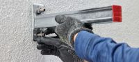 Gehen Sie zu Folie 5 von 5: HIK-T Thermoanker Thermoanker für nicht tragende Befestigungen mit minimaler Wärmebrücke in Wänden aus Beton und Mauerwerk mit Außendämmung Anwendungen 2