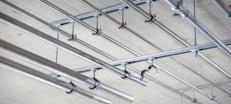Bild 4 von 10: MP-L-I mit Schnellverschluss für leichte Anwendungen Galvanisch verzinkte Rohrschelle, schallgedämmt, mit Schnellverschluss für leichte Anwendungen Anwendungen 1