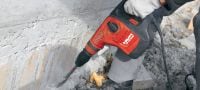 Bohrhammer TE 40-AVR Leistungsstarker Bohrhammer SDS Plus (TE-C) für tiefe Bohrarbeiten und Korrekturmeißeln in Beton, mit Aktiver Vibrationsreduktion (AVR) Anwendungen 4