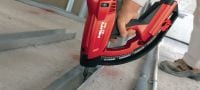 X-GN MX Nägel für Beton (magaziniert) Magazinierte Nägel zur Befestigung an Beton und anderen Untergrundmaterialien mit dem gasbetriebenen Bolzensetzgerät GX 120 Anwendungen 1