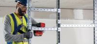 MT-40 OC Montageschiene Montageschiene für mittelschwere Anwendungen zur Verwendung mit MT-FL/MT-TL Komponenten im Aussenbereich Anwendungen 1