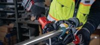 Gehen Sie zu Folie 6 von 7: Akku-Rohrbandschleifer GTB 6X-22 Akku-Rohrbandschleifer mit variabler Drehzahl sowie verbesserter Leistung und Akkulaufzeit zum Schleifen und Nachbearbeiten von Metallrohren (kabellose Nuron-Geräteplattform) Anwendungen 4