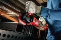 Gehen Sie zu Folie 4 von 7: Winkelschleifer AG 125-20SE Bürstenloser Winkelschleifer 2.000 W mit stufenloser Drehzahlregelung und seitlichem Schalter zum Schneiden und Schleifen in Metall, Beton und Mauerwerk mit Scheiben bis 125 mm Anwendungen 3