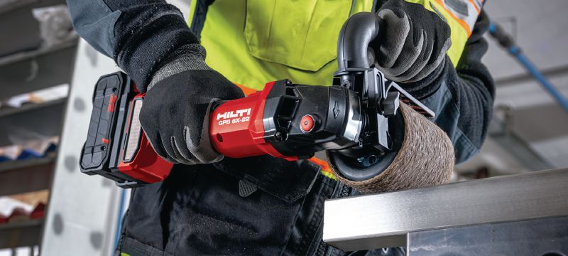 Bild 6 von 7: Akku-Satinierer GPB 6X-22 Akku-Satinierer mit variabler Drehzahl sowie verbesserter Leistung und Akkulaufzeit zum Schleifen und Nachbearbeiten von Metall (kabellose Nuron-Geräteplattform) Anwendungen 1