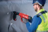 Gehen Sie zu Folie 8 von 13: DX 6 MX pulverbetriebenes Gerät mit Magazin Vollautomatisches, pulverbetriebenes Bolzensetzgerät mit Magazin für magazinierte Nägel Anwendungen 6