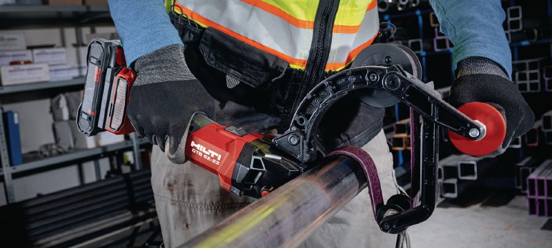 Bild 5 von 7: Akku-Rohrbandschleifer GTB 6X-22 Akku-Rohrbandschleifer mit variabler Drehzahl sowie verbesserter Leistung und Akkulaufzeit zum Schleifen und Nachbearbeiten von Metallrohren (kabellose Nuron-Geräteplattform) Anwendungen 1