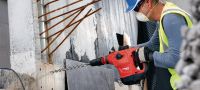 Gehen Sie zu Folie 2 von 6: Bohrhammer TE 60-AVR Vielseitiger und leistungsstarker SDS Max (TE-Y) Bohrhammer für Bohr- und Meißelarbeiten in Beton, mit Aktiver Vibrationsreduktion (AVR) Anwendungen 1